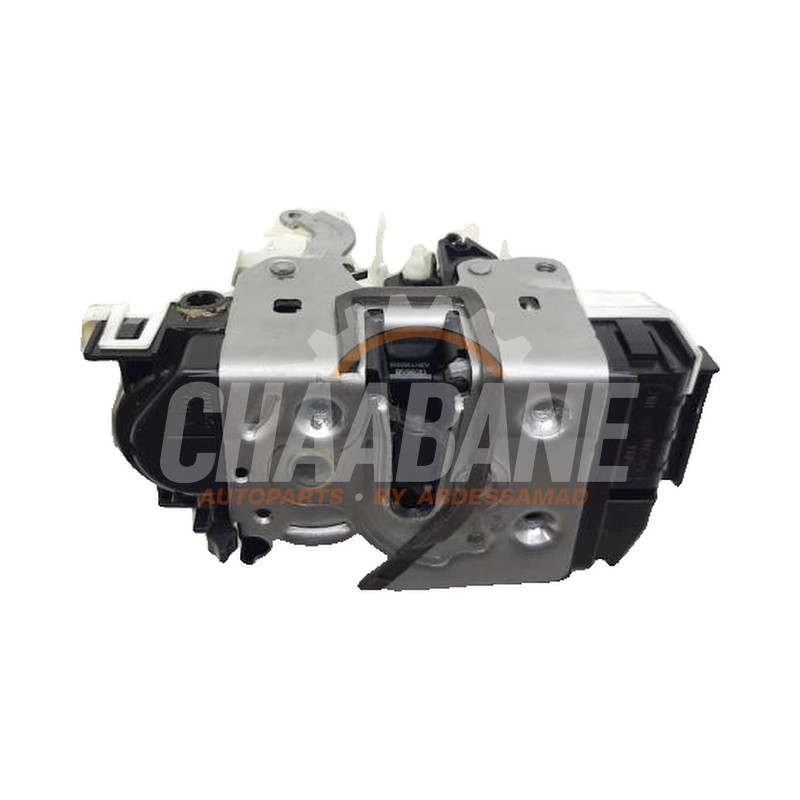 Serrure arriere droite A2047302835 Mercedes CLA (117.3) 1.8 CLA-200 CDI 16V