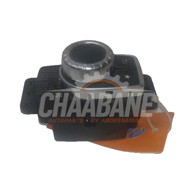 Bouton I-drive 2469009815 Mercedes CLA Shooting Brake (117.9) 1.6 CLA-180 16V