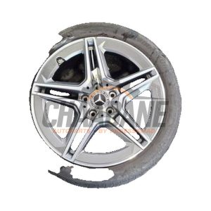 Jante + pneumatique A1774011500 Mercedes CLA Shooting Brake (118.6) 2.0 CLA-180d