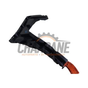 Support pare-chocs arriere gauche 5F9807375B Seat Leon ST (5FF) 2.0 TDI 16V 2012 / 2020