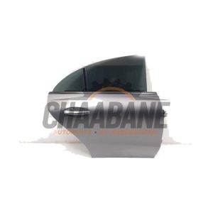 Portiere 4portes arriere droite A1187307000 Mercedes CLA (118.3) 1.3 CLA-180 Turbo 16V