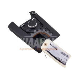 Commutateur MMI 8V0919614P Audi A3 Limousine (8VS/8VM) 1.4 TFSI ACT 16V 2013 / 2020