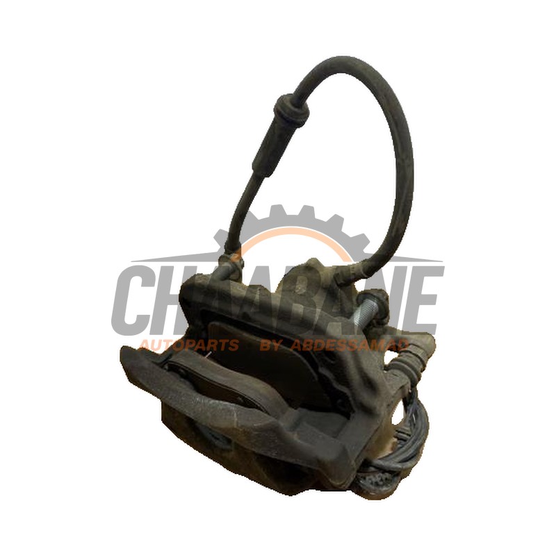 Etrier de frein avant droit A0004215906 Mercedes GLA (156.9) 2.2 200 CDI, d 16V