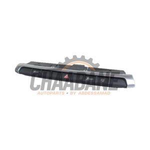 Bouton de warning 8V0925301CD Audi A3 Limousine (8VS/8VM) 1.6 TDI Ultra 16V 2013 / 2020