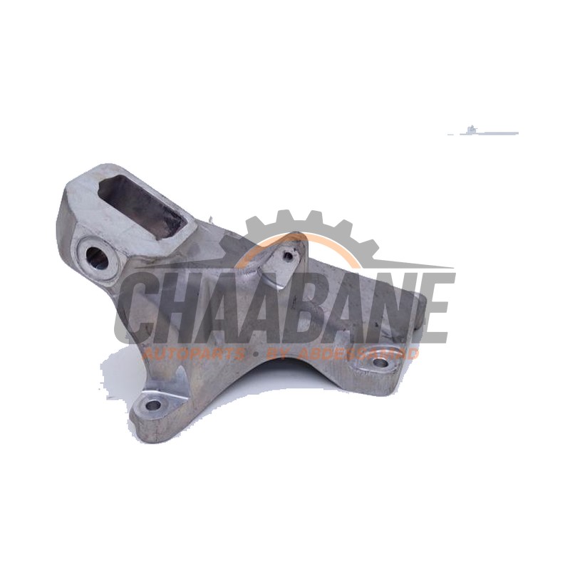 Support moteur A1772230204 Mercedes C AMG (C205) 4.0 C-63 AMG V8 Biturbo