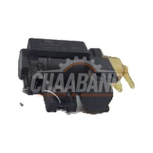 Pompe lave-glace avant 8200790180 Mercedes Citan (415.6) 1.5 108 CDI