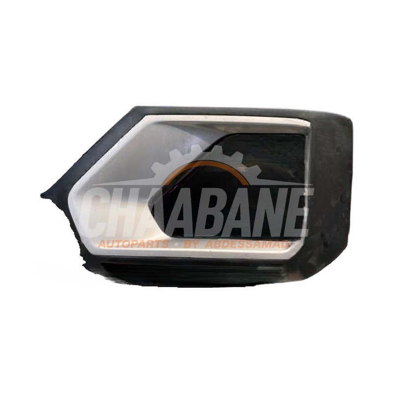 Pare-chocs grille 81A807681K Audi Q2 (GAB/GAG) 1.0 TFSI 12V 2016