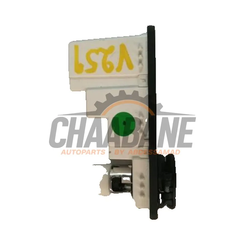 Connexion USB C2D42800 Jaguar F-Pace 2.0 D 180 16V AWD