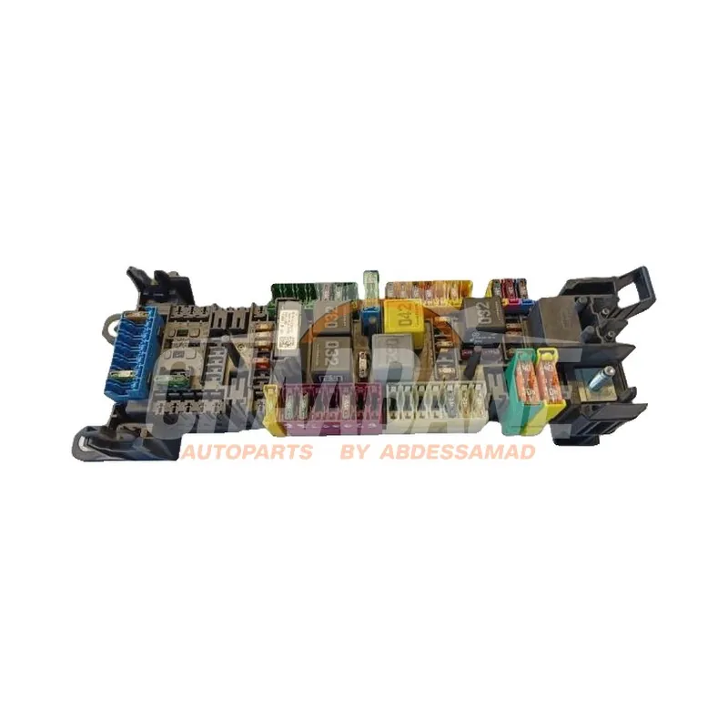 Boite a fusibles A4479060117 Mercedes Vito Tourer (447.7) 2.2 114 CDI 16V
