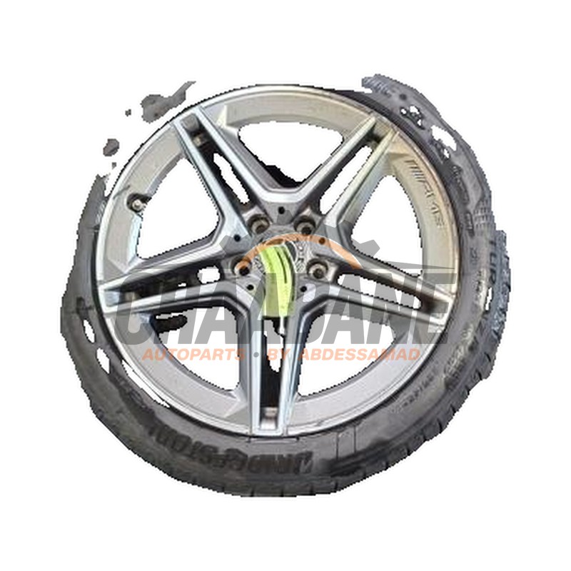 Jante + pneumatique A1774011500 Mercedes CLA Shooting Brake (118.6) 2.0 CLA-180d