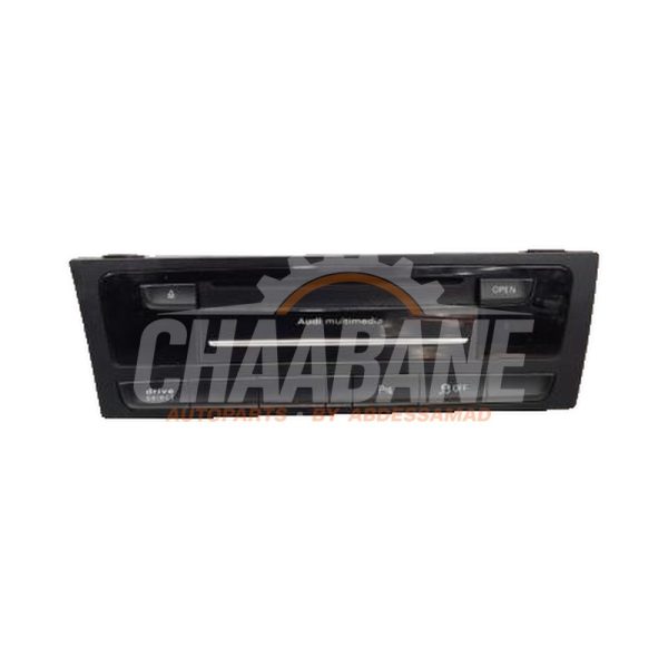 Radio 8R1035666B Audi RS 4 Avant (B8) 4.2 V8 32V 2012 / 2015