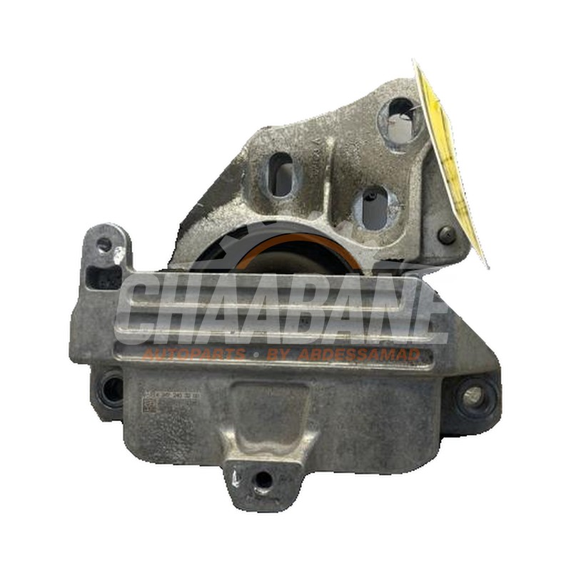 Support boite de vitesses A2472403200 Mercedes CLA Shooting Brake (118.6) 1.3 CLA-250 e Turbo 16V