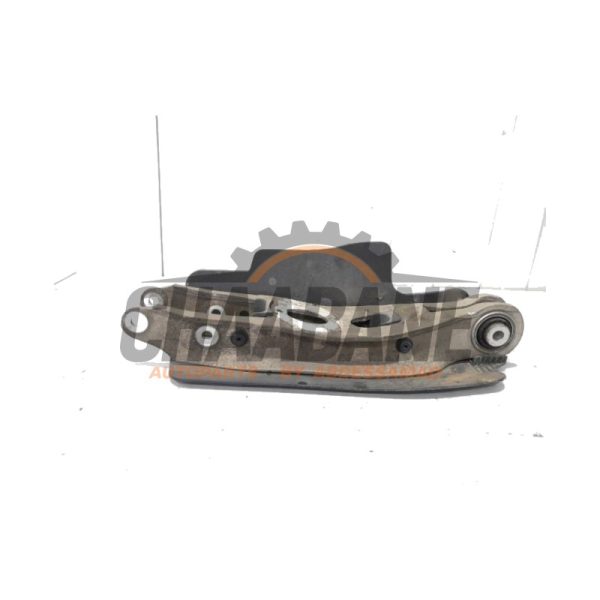 Bras de suspension bas arriere gauche 8W0505311H Audi A4 Avant (B9) 2.0 TDI Ultra 16V 2015