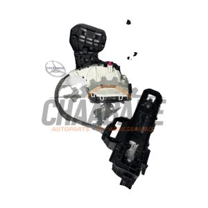 Serrure arriere gauche A2047602834 Mercedes GLA (156.9) 1.6 180 16V