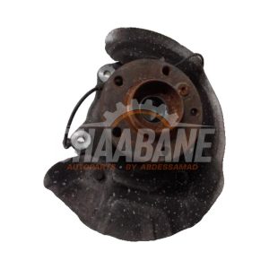 Fusee avant droit 312142100 BMW D3 (F30) 2013 / 2018