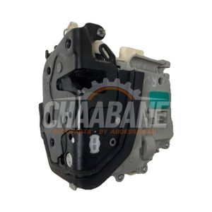 Serrure avant droite 8X1837016A Audi A3 Limousine (8VS/8VM) 1.4 TFSI ACT 16V 2013 / 2020