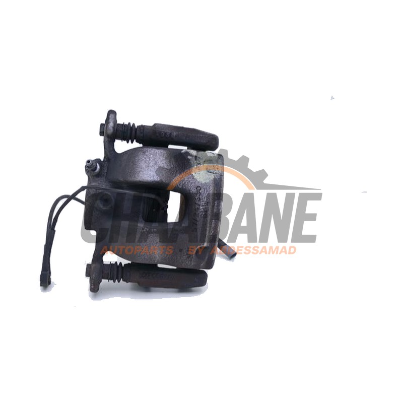 Etrier de frein (pince) avant gauche 34116860267 BMW X1 (F48) sDrive 20i 2.0 16V Twin Power Turbo 2014 / 2022