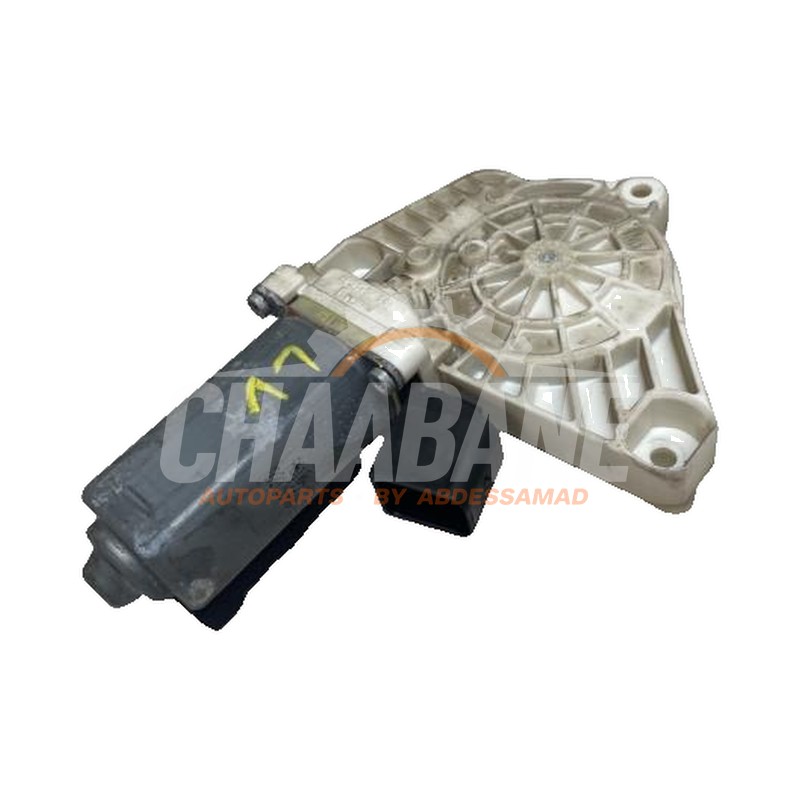 Moteur de vitre portiere A61041113 Mercedes CLA (117.3) 1.6 CLA-180 16V