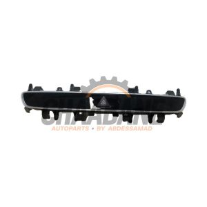 Bouton de warning A2139054003 Mercedes E (W213) E-200d 2.0 Turbo 16V