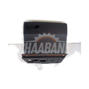 Boite a gants 81B857035A Audi Q2 (GAB/GAG) 1.0 30 TFSI 12V 2016