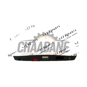 Poignee couvercle coffre A2137500100 Mercedes E (W213) E-200 2.0 Turbo 16V