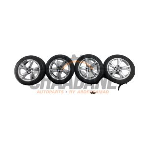 Jeu de jantes sport + pneus 8W0601025K Audi A4 (B9) 2.0 TDI 16V 2015