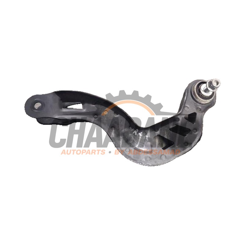 Bras de suspension haut arriere droit A2463501006 Mercedes GLA (156.9) 2.2 200 CDI, d 16V 4-Matic