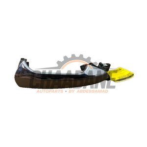 Poignee portiere 4portes avant droite A2047601470 Mercedes GLA (156.9) 1.6 180 16V