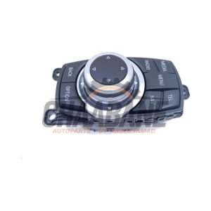 Panneau de commandes navigation 65829286699 BMW 2 serie Active Tourer (F45) 220i 2.0 TwinPower Turbo 16V 2013 / 2021
