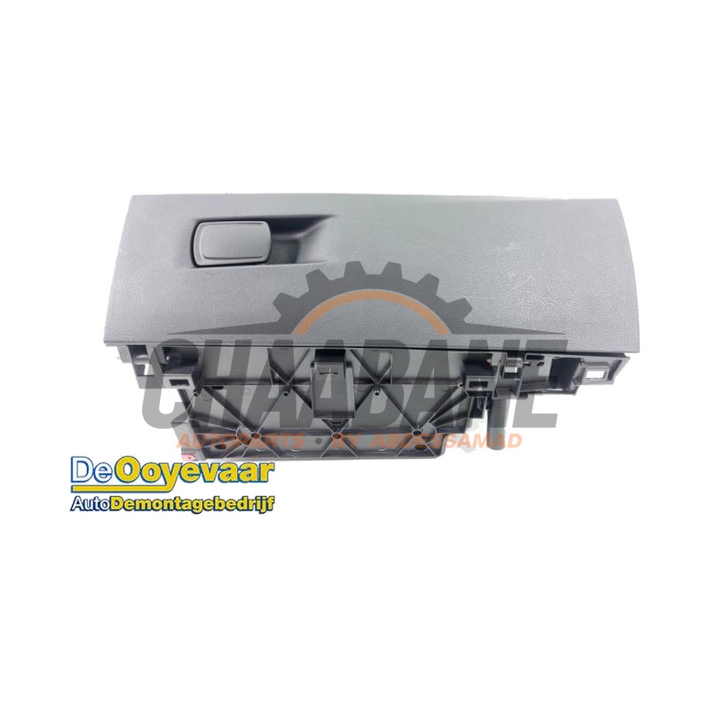 Boite a gants 9318641 BMW 2 serie Active Tourer (F45) 216i 1.5 TwinPower Turbo 12V 2013 / 2021