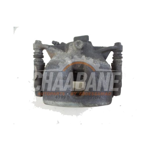 Etrier de frein (pince) avant droit Skoda Superb (3V3) 1.6 TDI 2015 / 2024