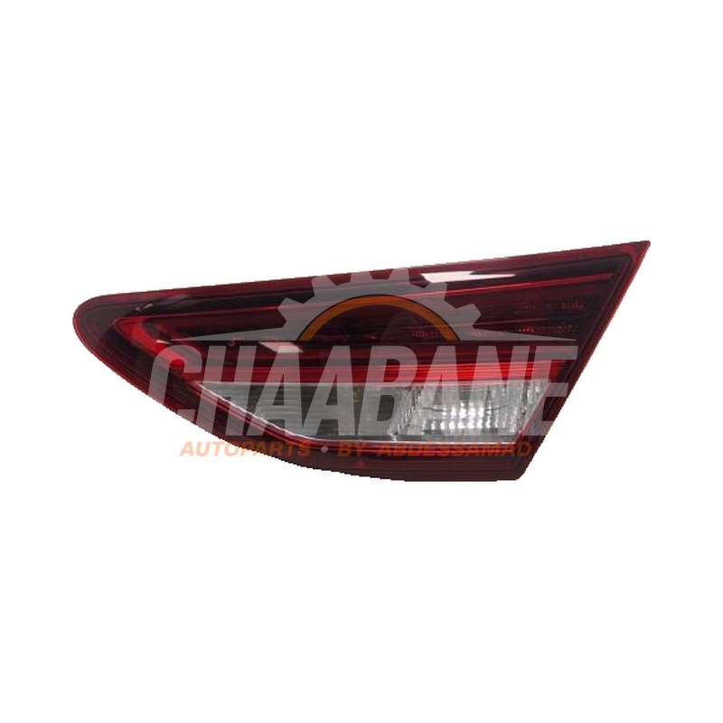 Feu arriere secondaire droit 5F0945308D Seat Leon (5FB) 2.0 TDI Ecomotive 16V 2012 / 2020
