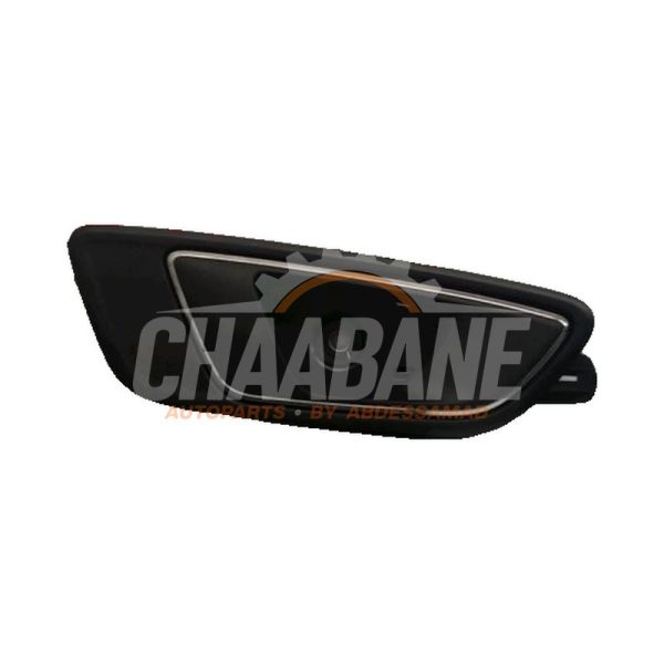 Poignee de porte avant droite 5F1837114A Seat Leon SC (5FC) 2.0 TDI Ecomotive 16V 2012 / 2018