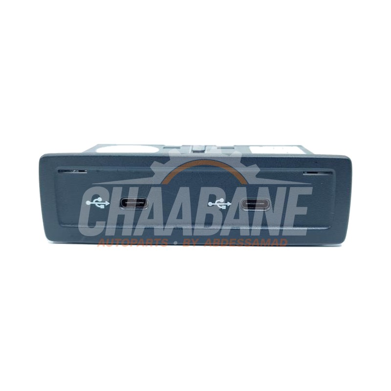 Module USB A2478204002 Mercedes A-Klasse AMG (177.0) 2.0 A-35 AMG Turbo 16V 4Matic