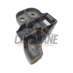 Support pare-chocs arriere gauche 8V3807329 Audi A3 Sportback (8VA/8VF) 1.6 TDI 16V 2012 / 2020