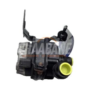 Pompe a eau supplementaire A0005002686 Mercedes GLA AMG (156.9) 2.0 45 AMG Turbo 16V