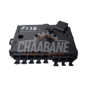 Boite a fusibles A2135406200 Mercedes E (R238) E-220d 2.0 Turbo 16V