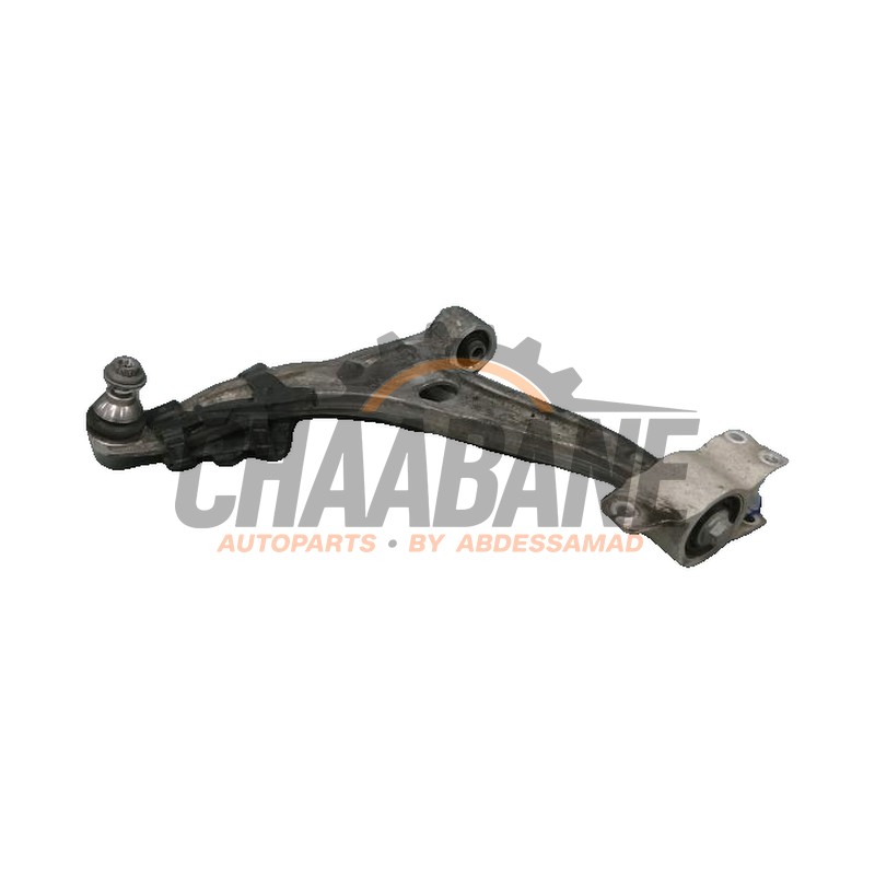 Bras de suspension bas avant gauche 2473330300 Mercedes A-Klasse