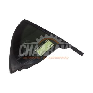 Custode arriere droit A1567300418 Mercedes GLA (156.9) 2.2 200 CDI, d 16V