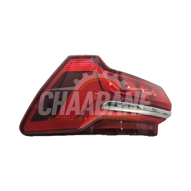 Feu arriere secondaire droit 4K5945092 Audi A6 (C8) 2018