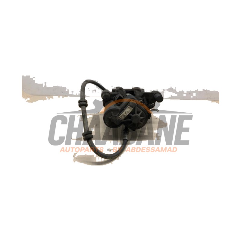 Etrier de frein (pince) arriere gauche 6798957 BMW 2 serie Active Tourer (F45) 216i 1.5 TwinPower Turbo 12V 2013 / 2021