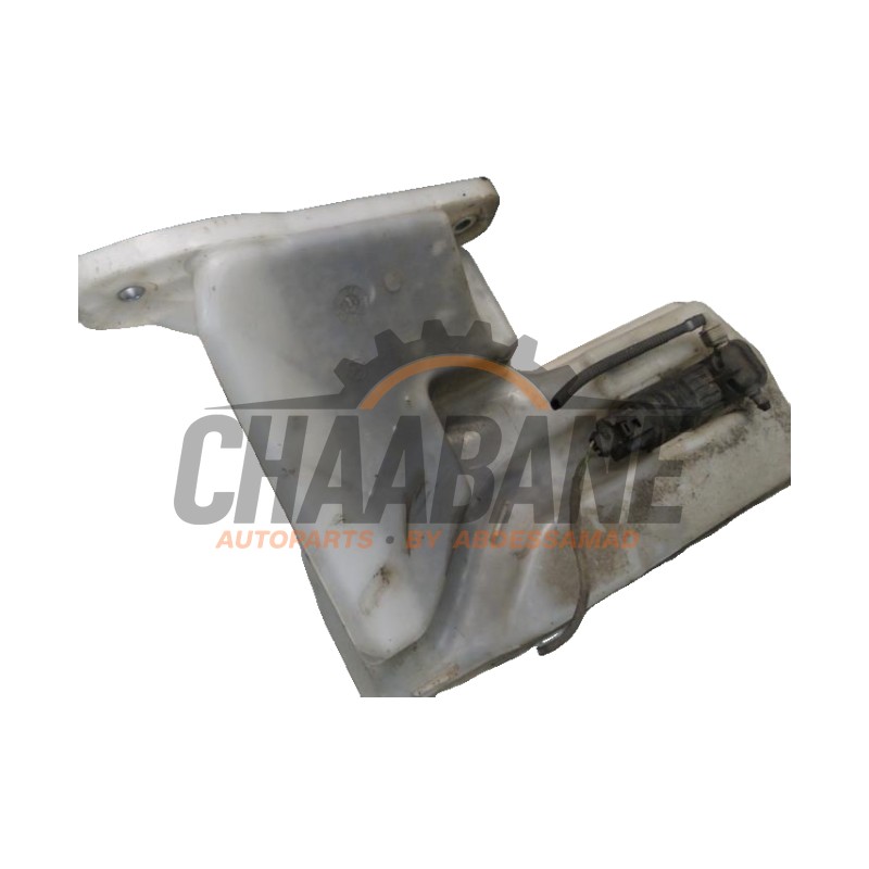 Reservoir lave-glace avant 5Q0955448AD Seat Leon (5FB) 1.6 TDI Ecomotive 16V 2012 / 2020
