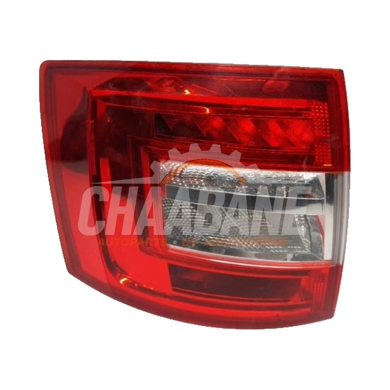 Feu arriere gauche 5E9945095B Skoda Octavia Combi (5EAC) 1.6 TDI 16V 2012 / 2020