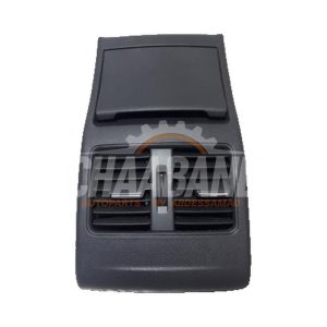 Grille daeration arriere A2468300502 Mercedes CLA (117.3) 1.6 CLA-180 16V