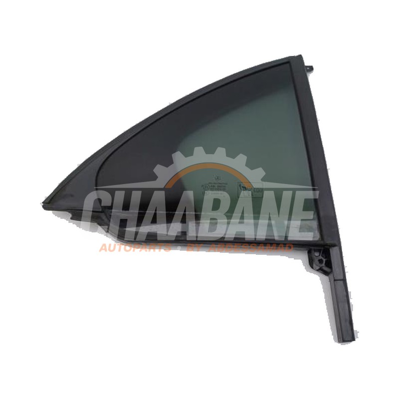 Custode arriere droit A1767300400 Mercedes A (W176) 1.5 A-180 CDI, A-180d 16V