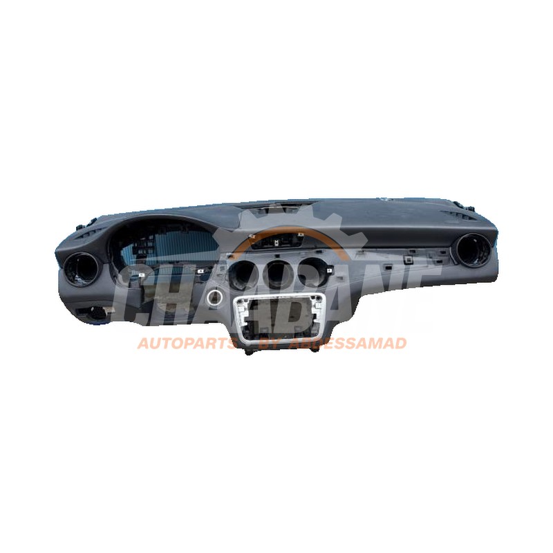Tableau de bord 117680008 Mercedes CLA (117.3) 1.6 CLA-200 16V