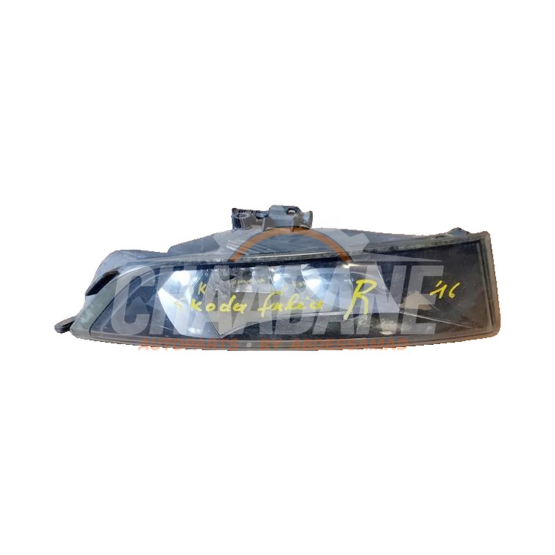 Feu antibrouillard avant droit 6V0941700 Skoda Fabia III Combi (NJ5) 1.2 TSI 16V Greentech 2014 / 2022