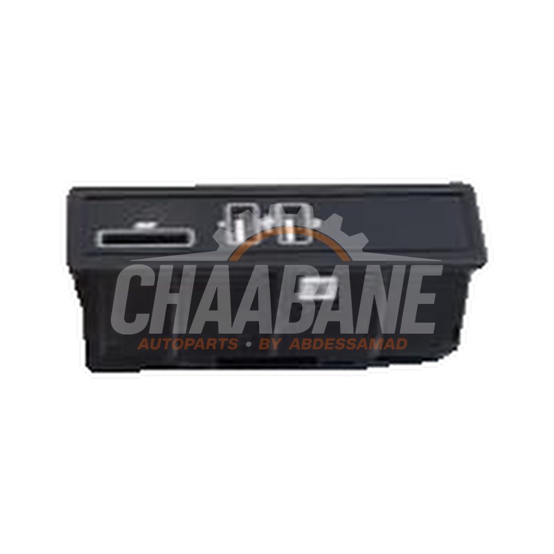 Prise USB A2058200526 Mercedes C (W205) C-160 1.6 16V