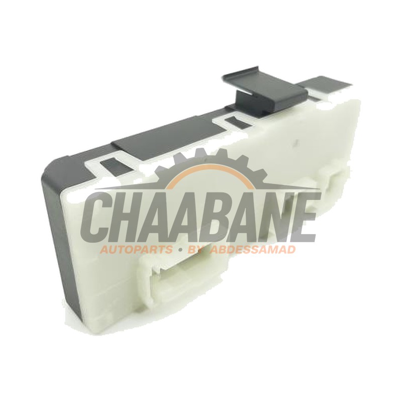 Module passage hayon 749195101 BMW M5 (F90) 4.4 xDrive V8 32V TwinPower Turbo 2017 / 2023