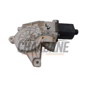 Moteur de vitre portiere A2469065100 Mercedes GLA (156.9) 2.0 250 Turbo 16V